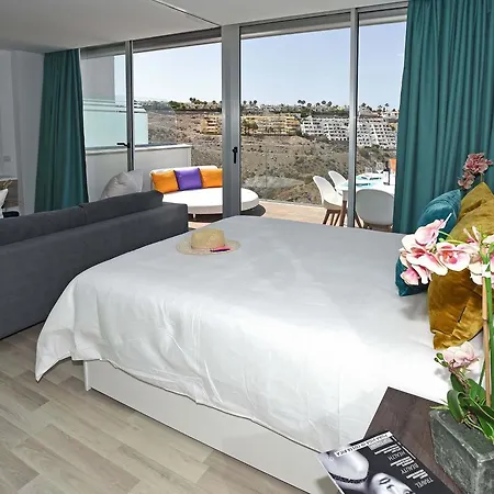 Apartment 3 Beyond Amadores Playa *